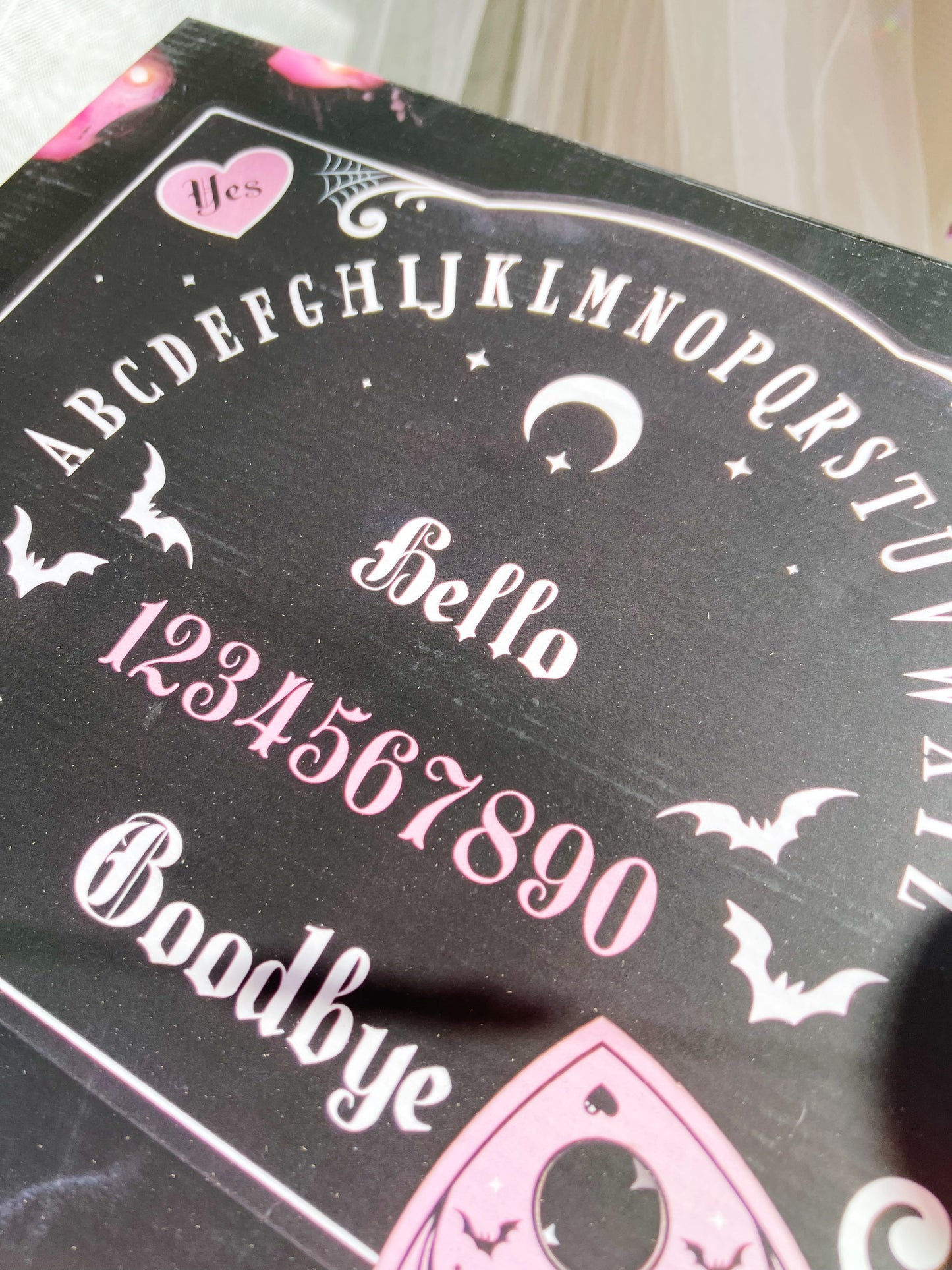 Pastel Rosa og Sort Gothic Ouija Talking Board