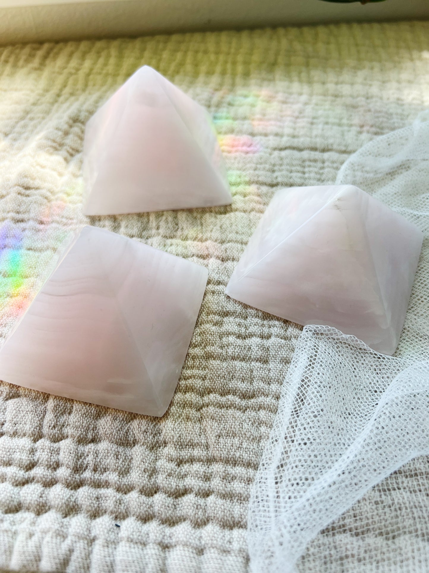 Mangano Krystall Pyramide
