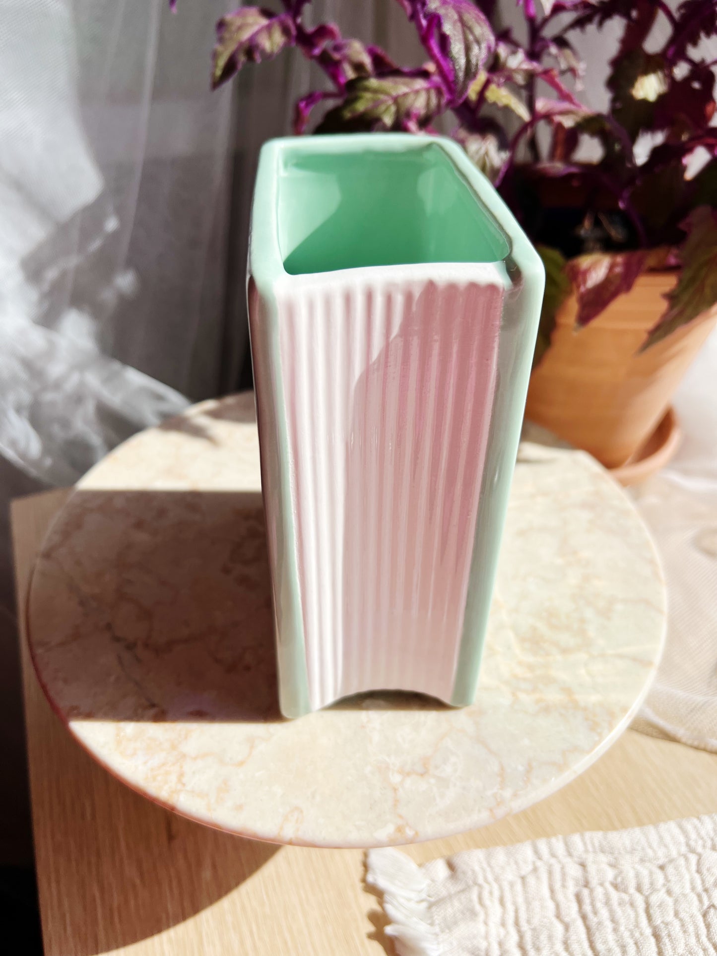 Grønn Bokformet Vase