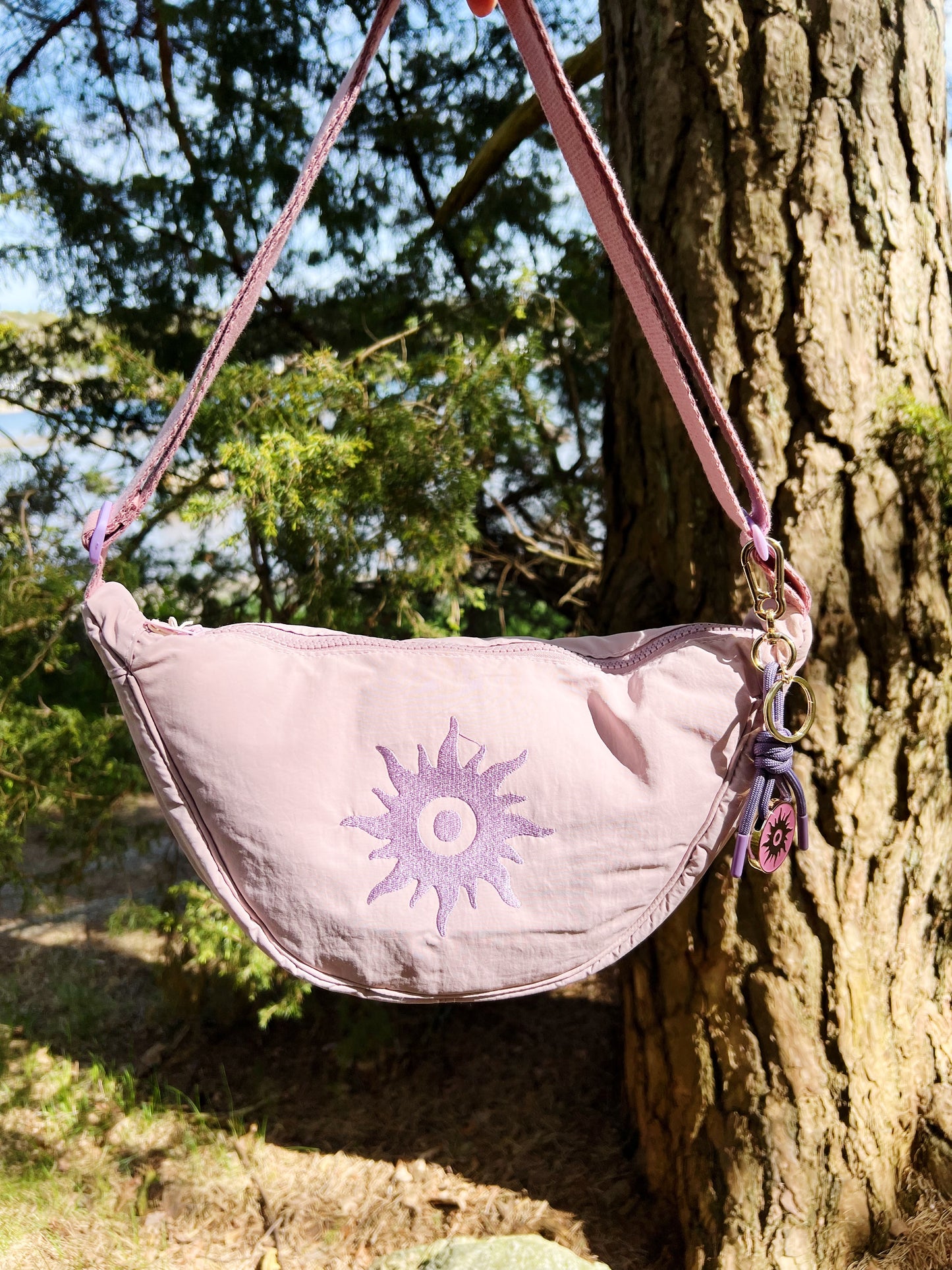 Nylon Sling Bag 90s Lilac