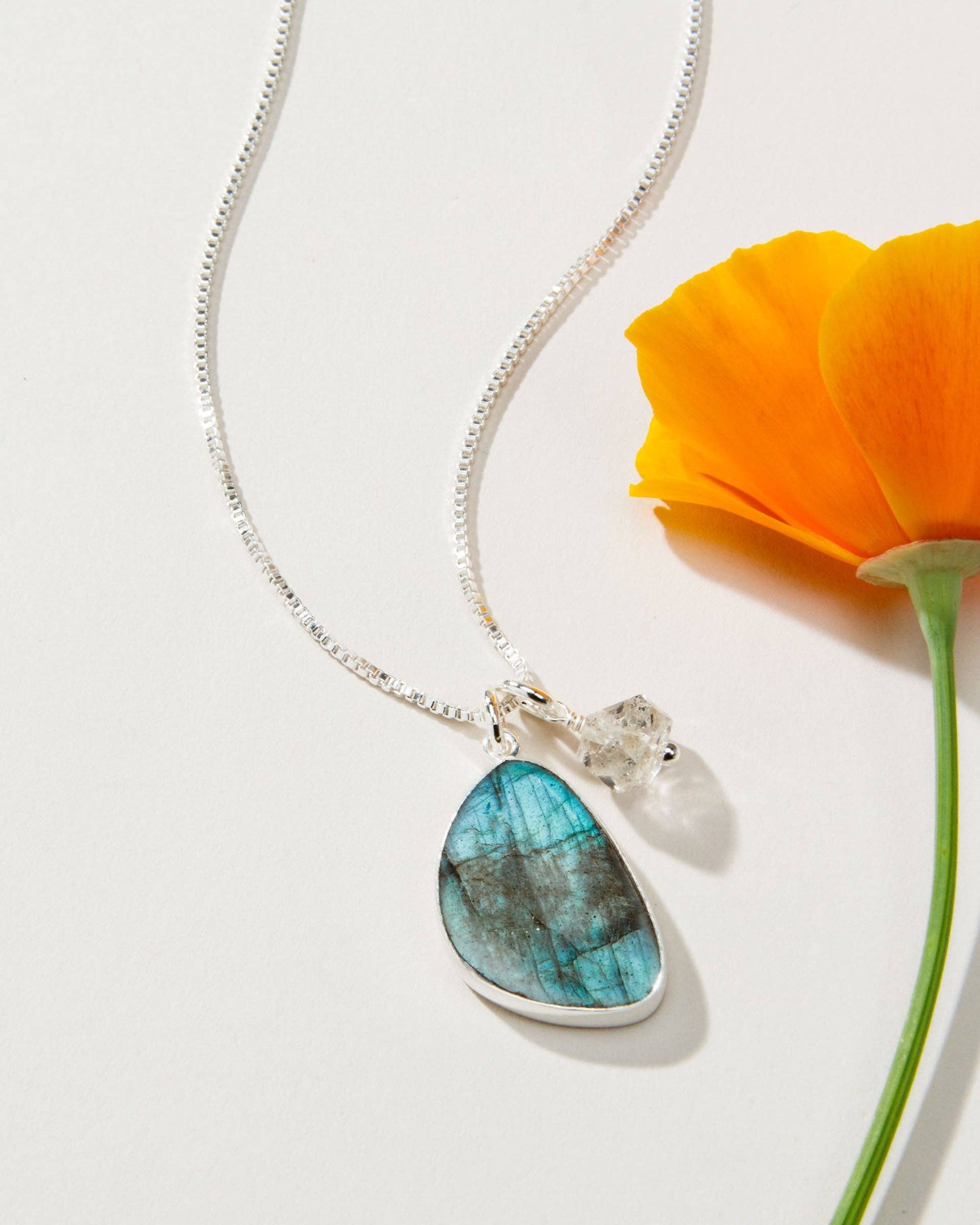 Metamorphosis Halskjede - Labradorite Sølv