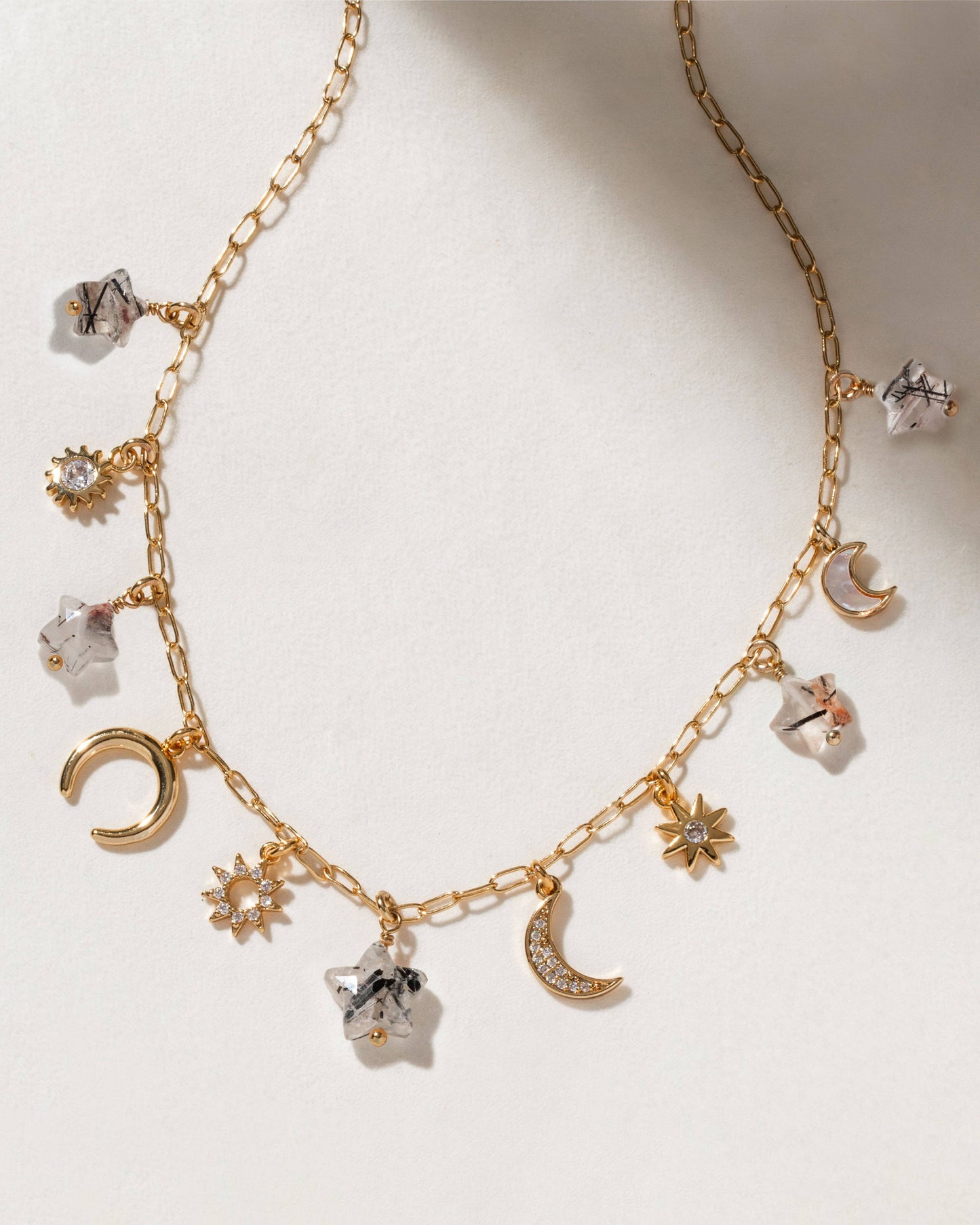 Twilight Treasures Charm Halskjede