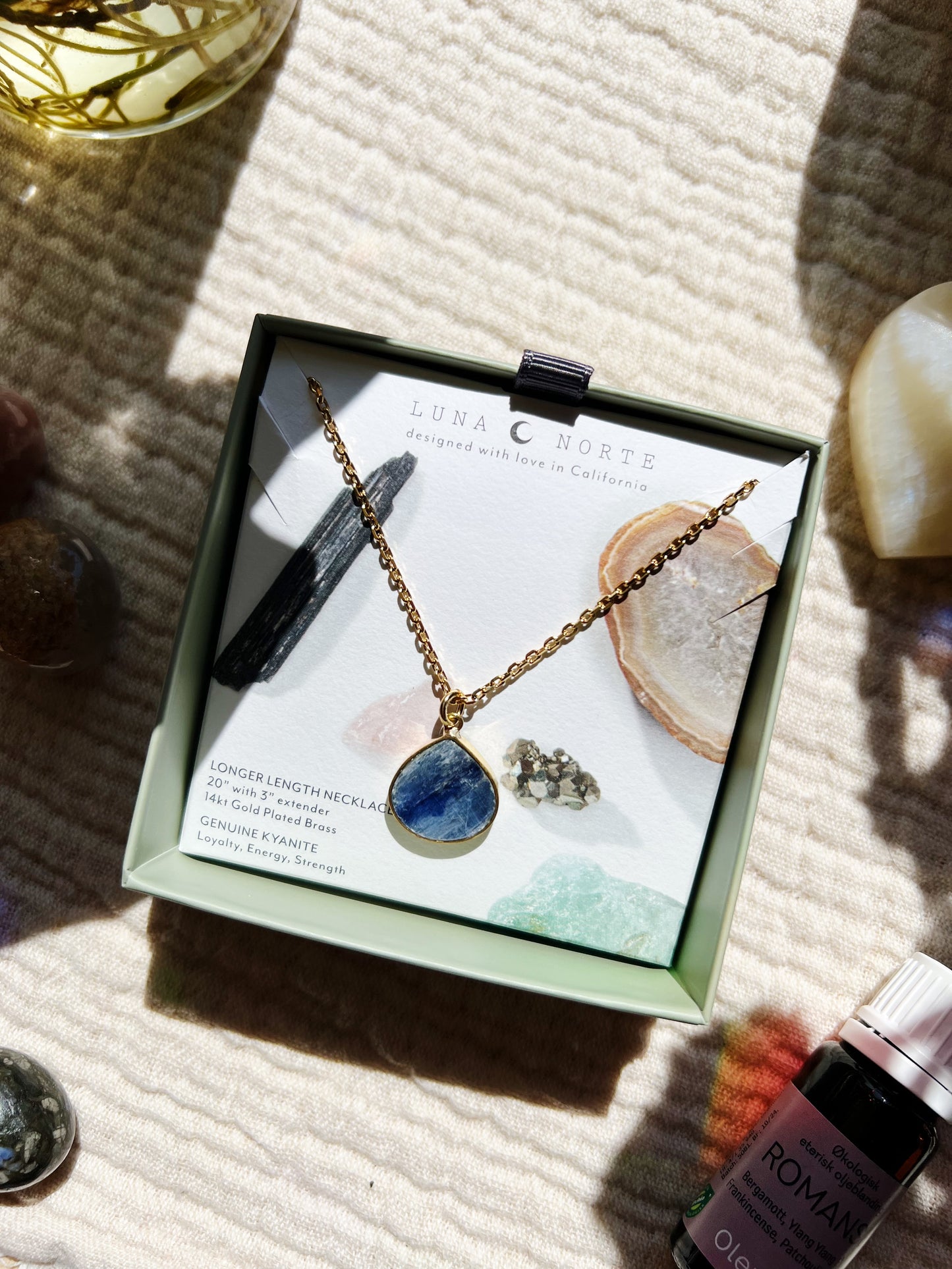 Bohemian Long Medallion Halskjede - Kyanite