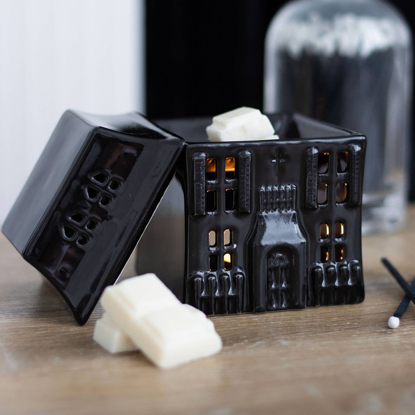 Gothic Black Haunted House Olje/Wax melt Brenner