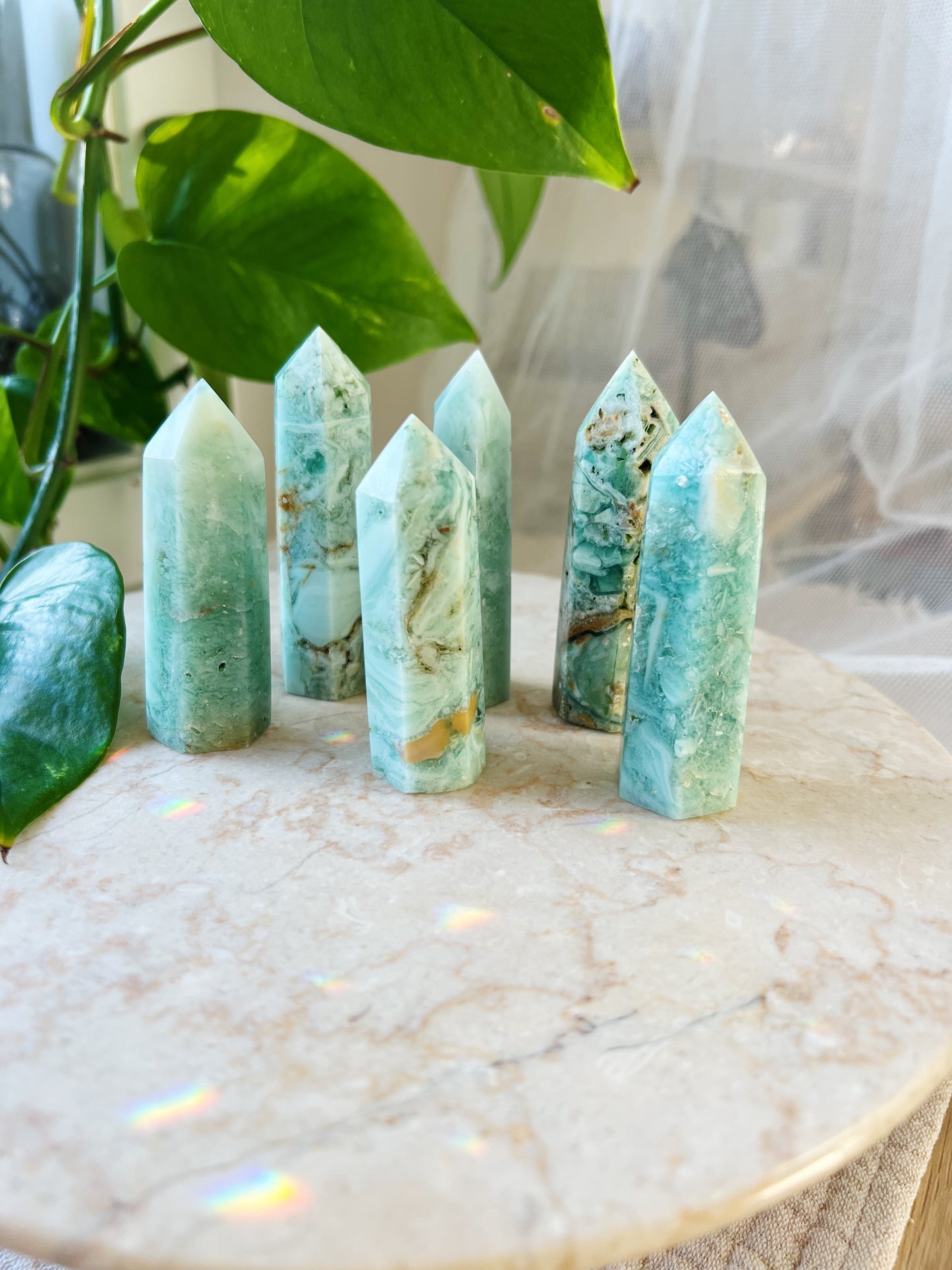 Grønn Opalized Fluoritt Krystall Tårn