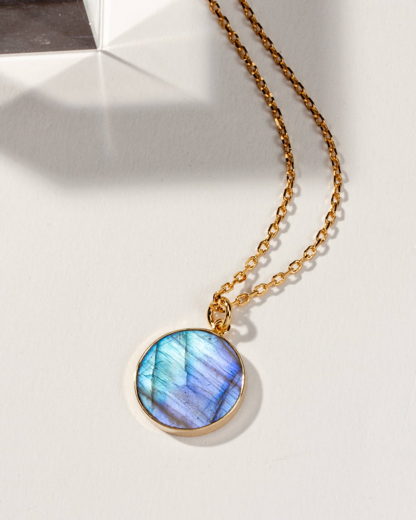 Smooth Sailing Long Medallion Halskjede - Labradorite