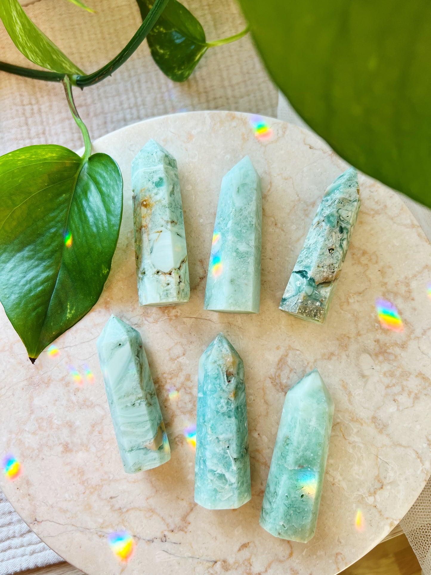 Grønn Opalized Fluoritt Krystall Tårn