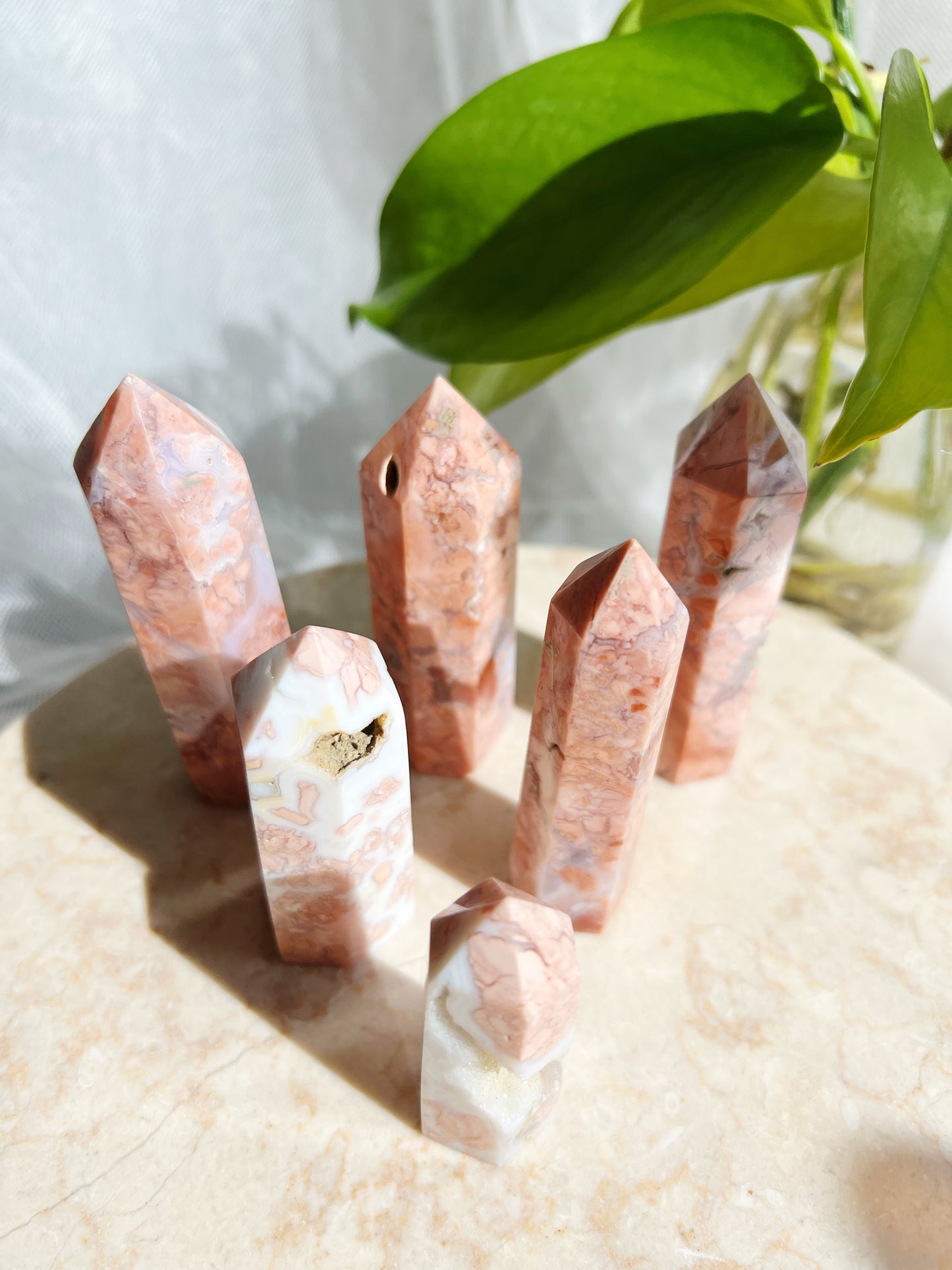 Druzy Petal Agat Tårn – 7 til 9 cm