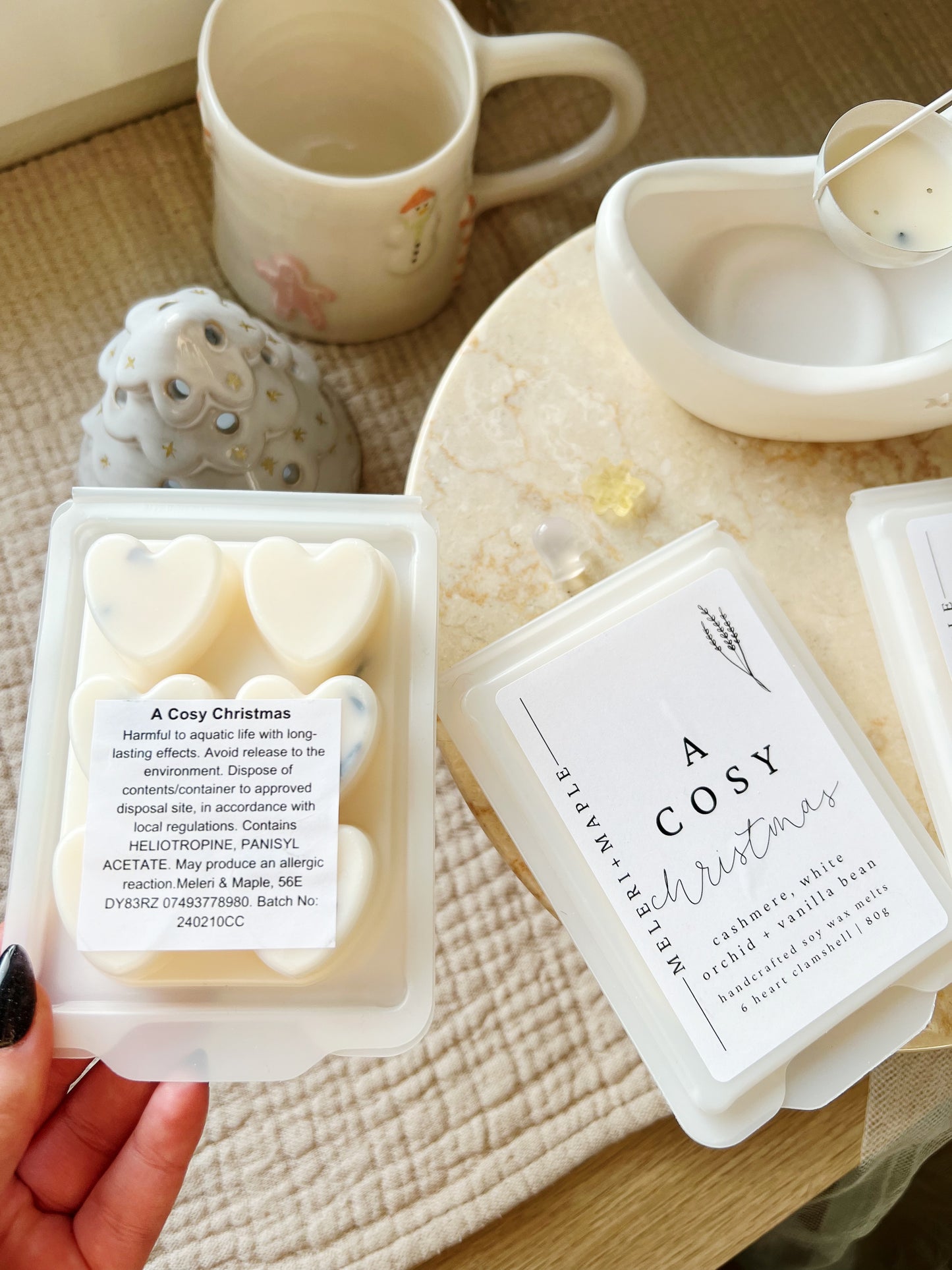 A Cosy Christmas Heart Clamshell Wax Melts