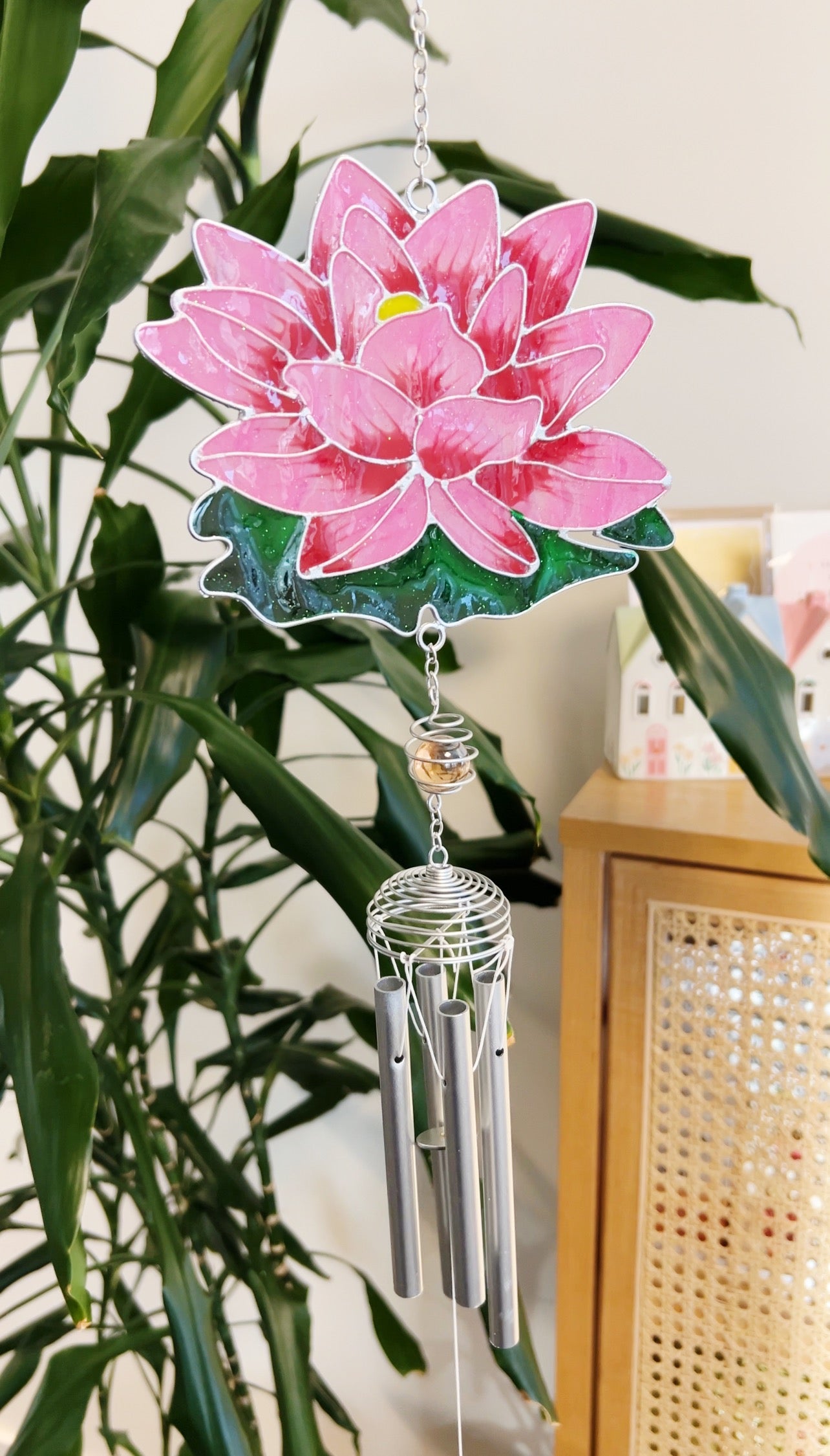 Water Lily Vindspill