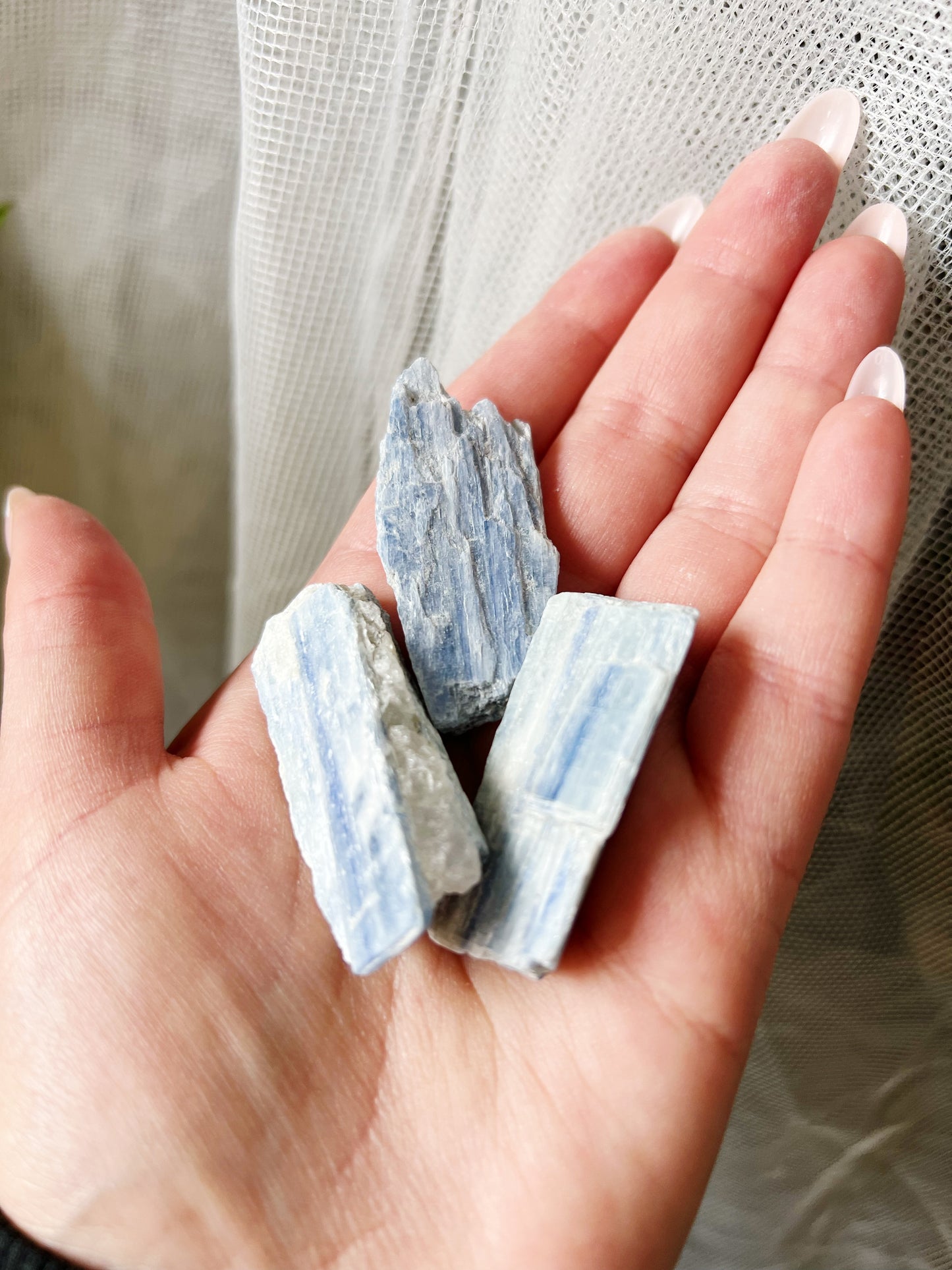 Rå Blå Kyanite