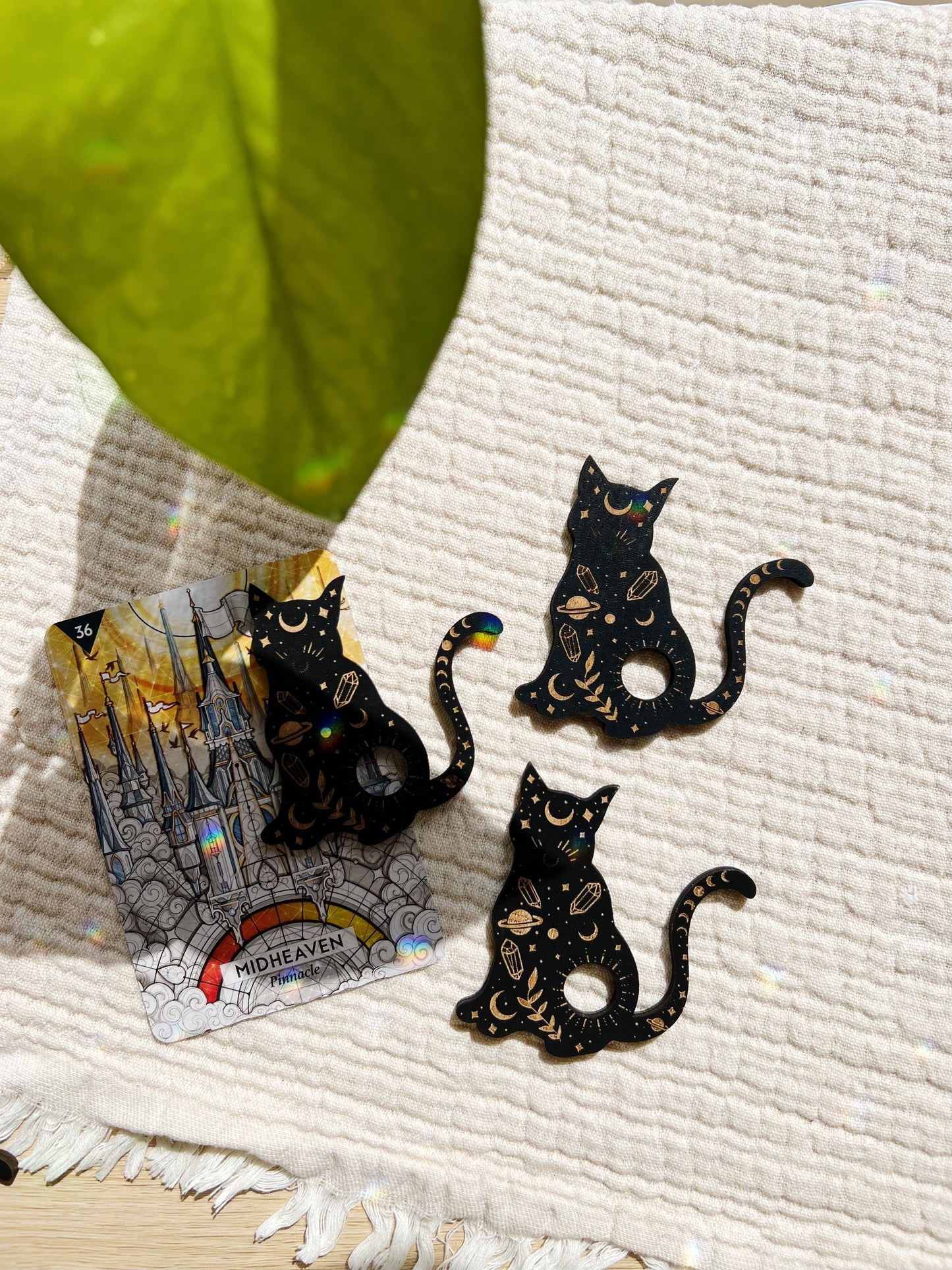 Treholder for Krystallkule – Mystic Cat