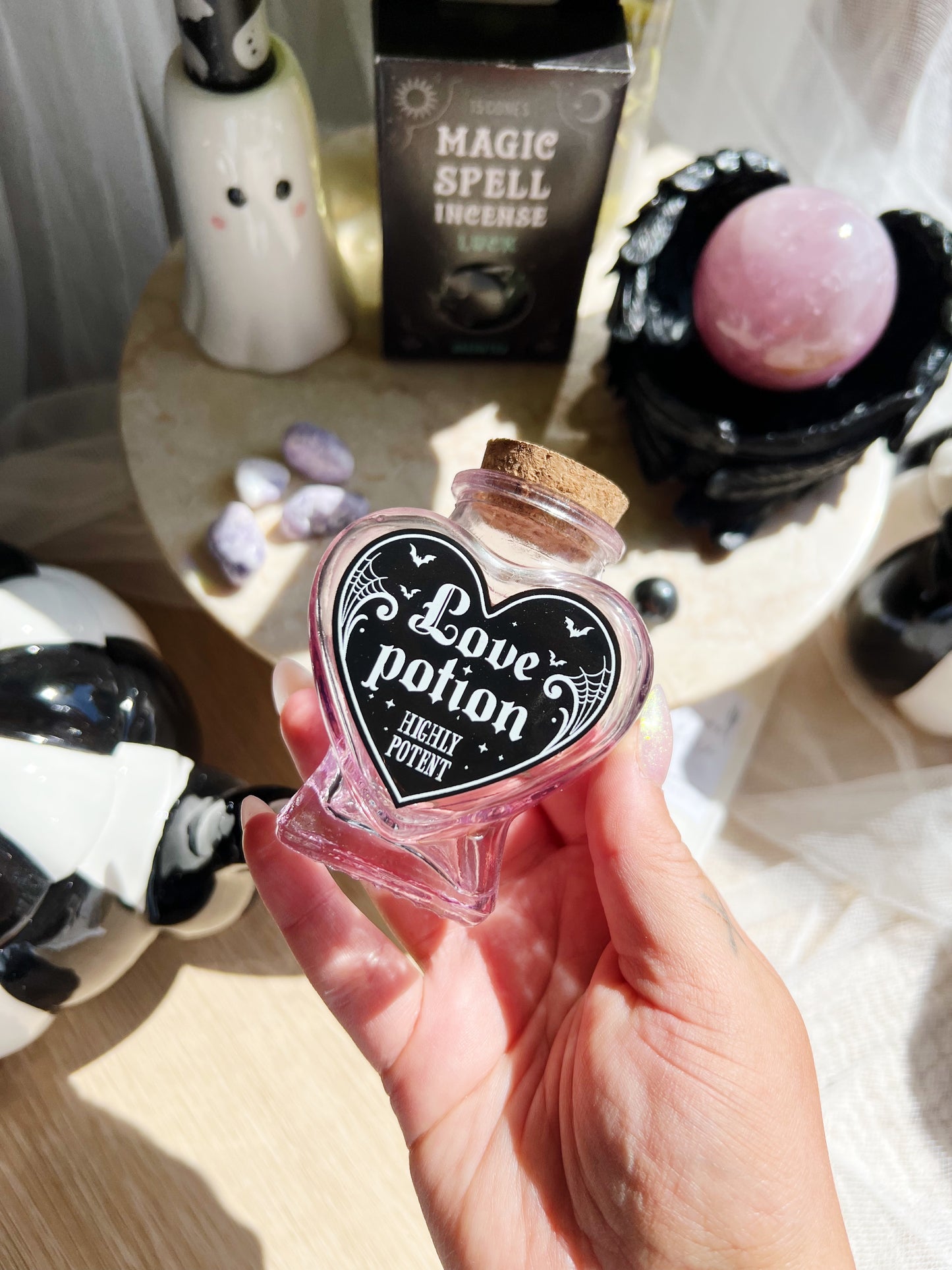 Love Potion – glassflaske i hjerteform ( 4 x 6 x 8 cm)