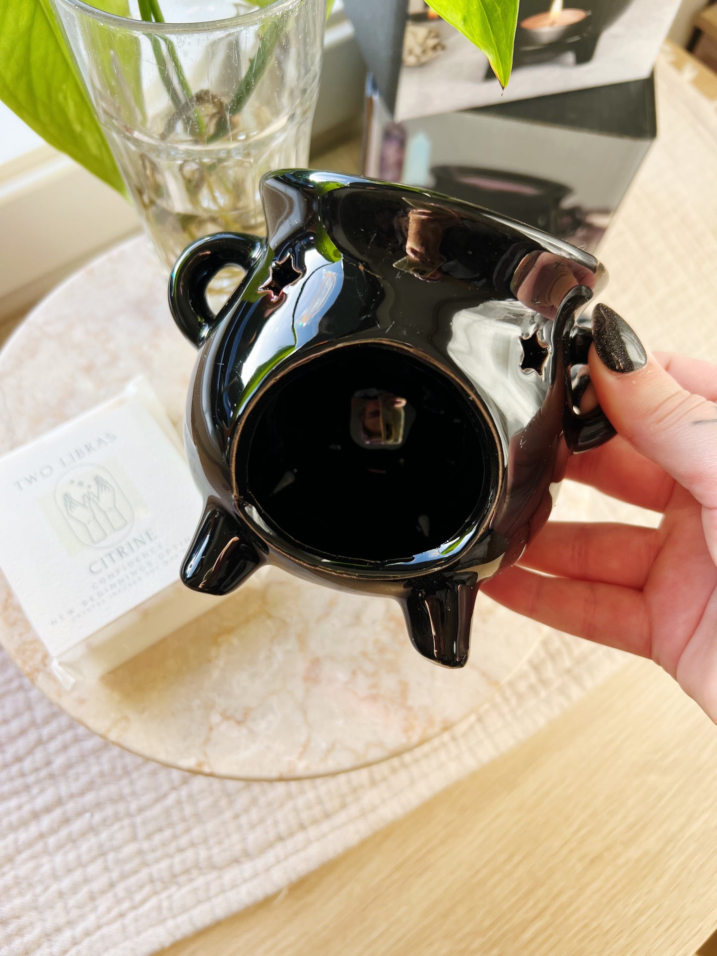 Gothic Black Cauldron olje/wax melt brenner