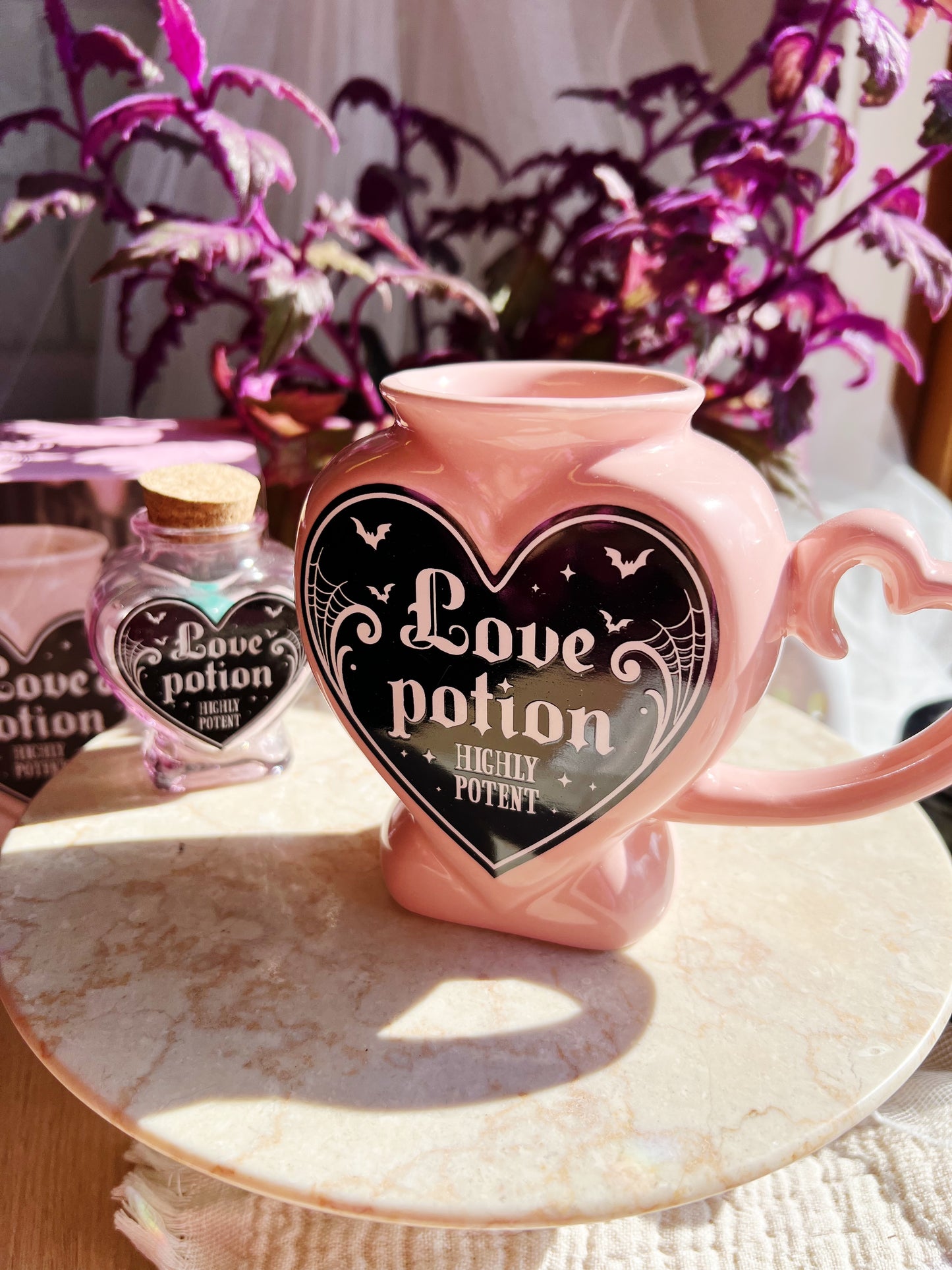 Gothic Love Potion Heart Kopp