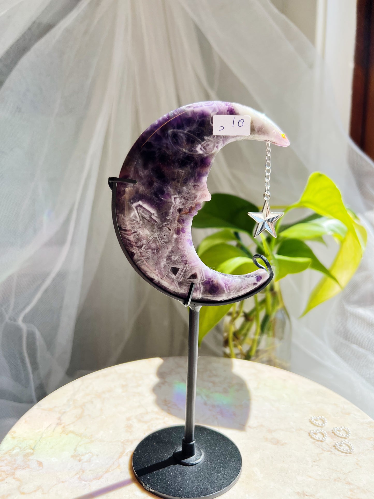 Dream Ametyst Måne på Stativ – 10cm #18