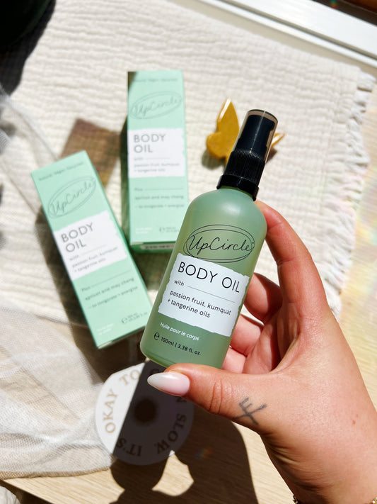 Body Oil med Passionfruit & Tangerine