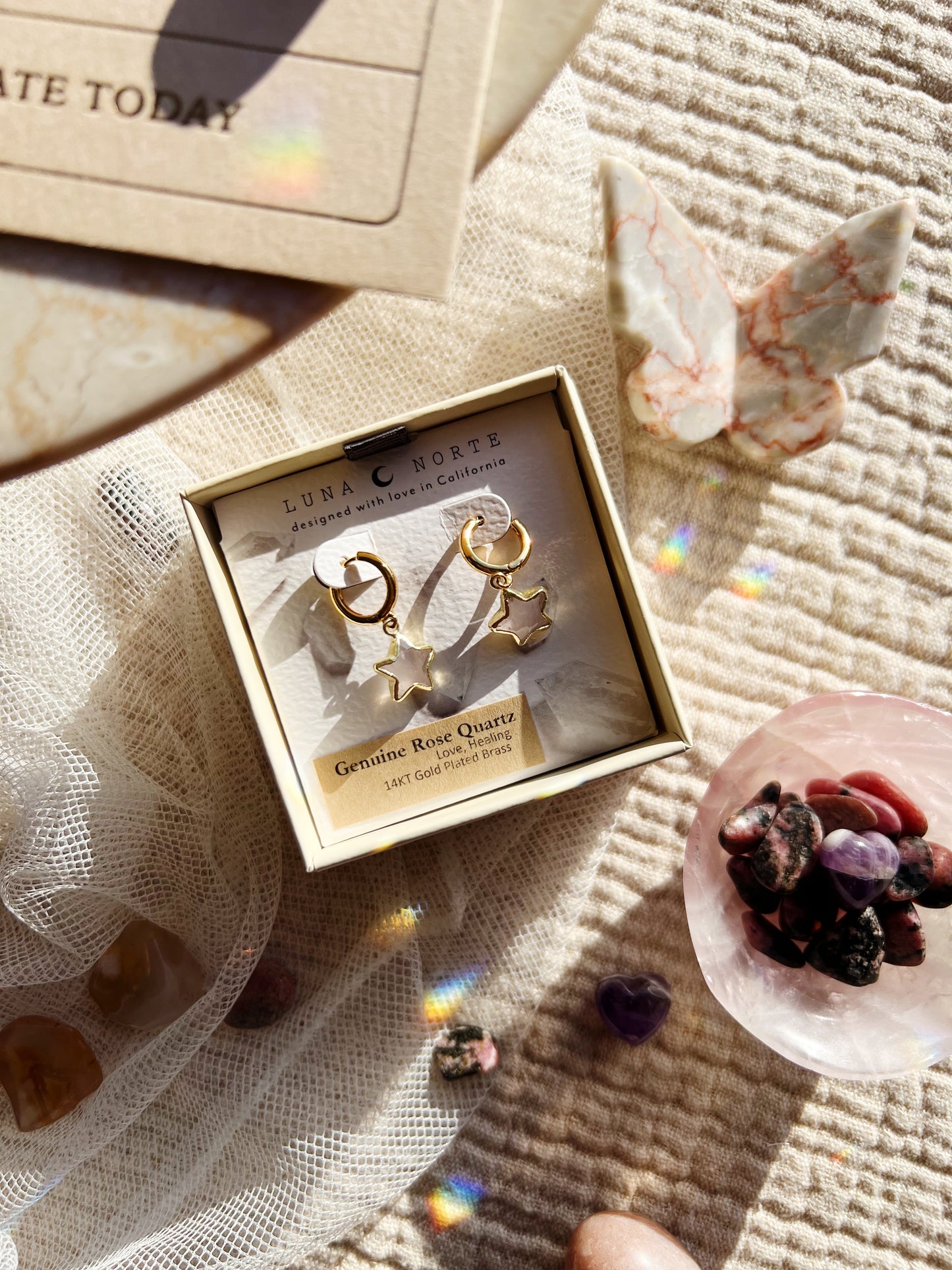 Star Gazing Huggie Hoop Øreringer - Rosenkvarts