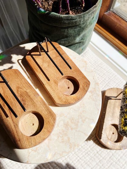 Palo Santo & Salvie Holder i Akasiatre