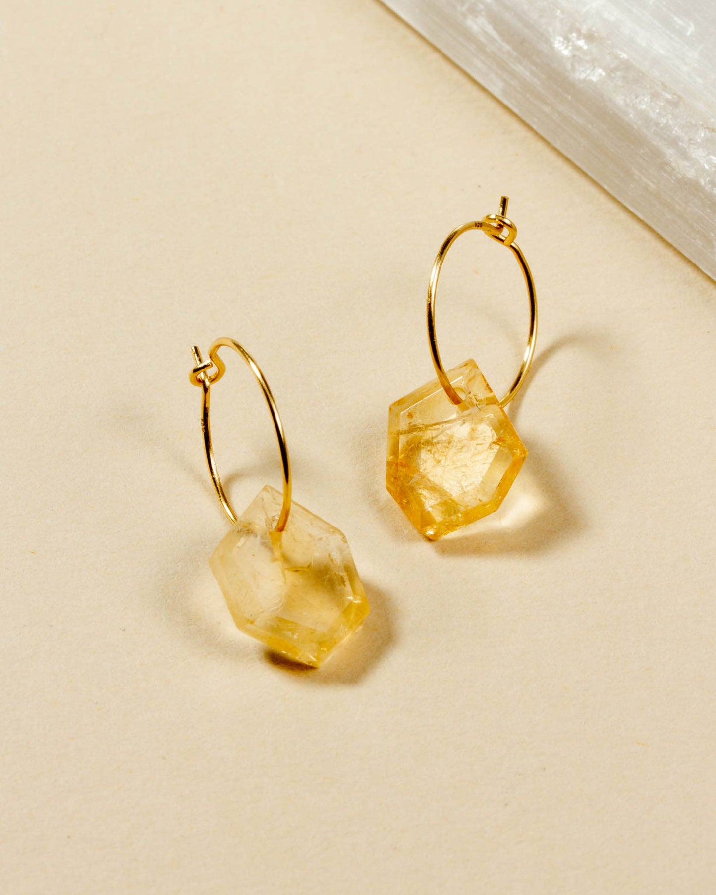 Geometry Mini Hoop Øreringer - Citrine
