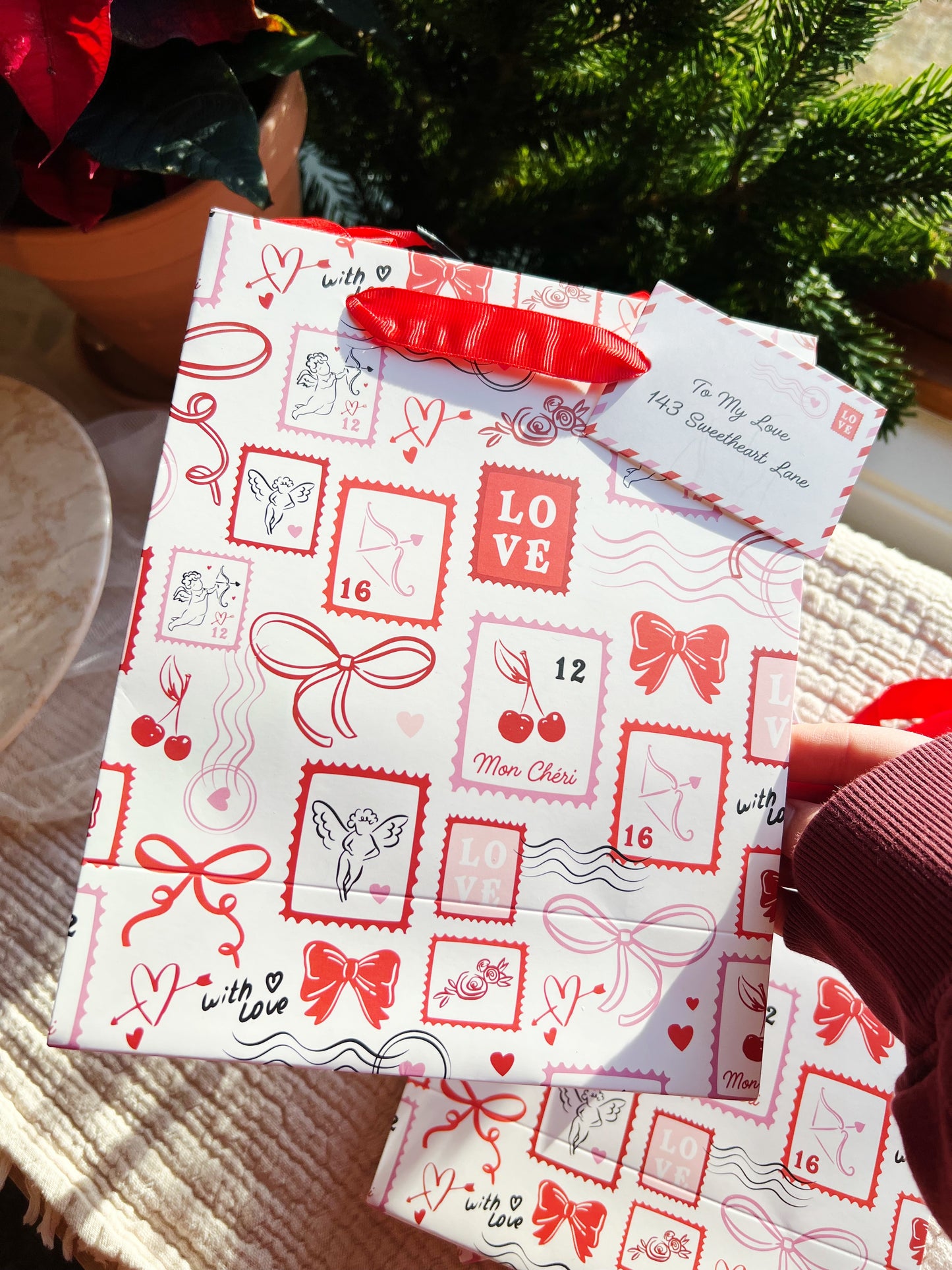 Medium Gavepose – Kjærlighet (23 cm)