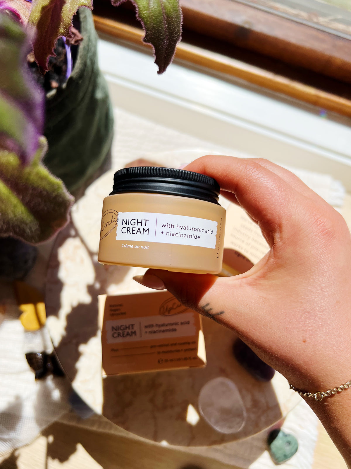Night Cream med Hyaluronic Acid & Niacinamide