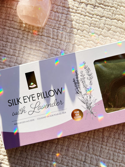 Øyepute i silke med økologisk linfrø og lavendel – lysegrønn