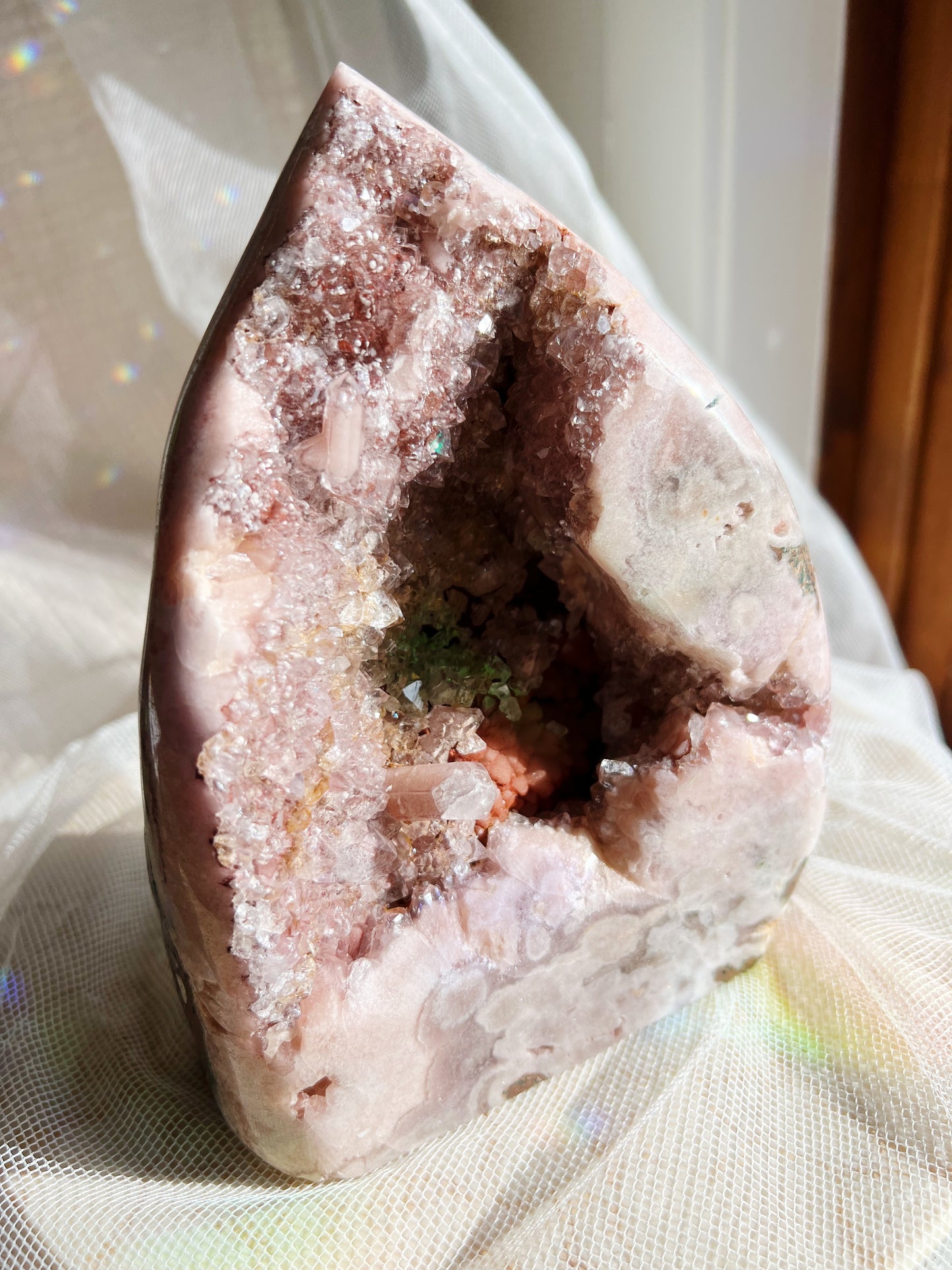 Rosa Ametyst Geode – 1900g