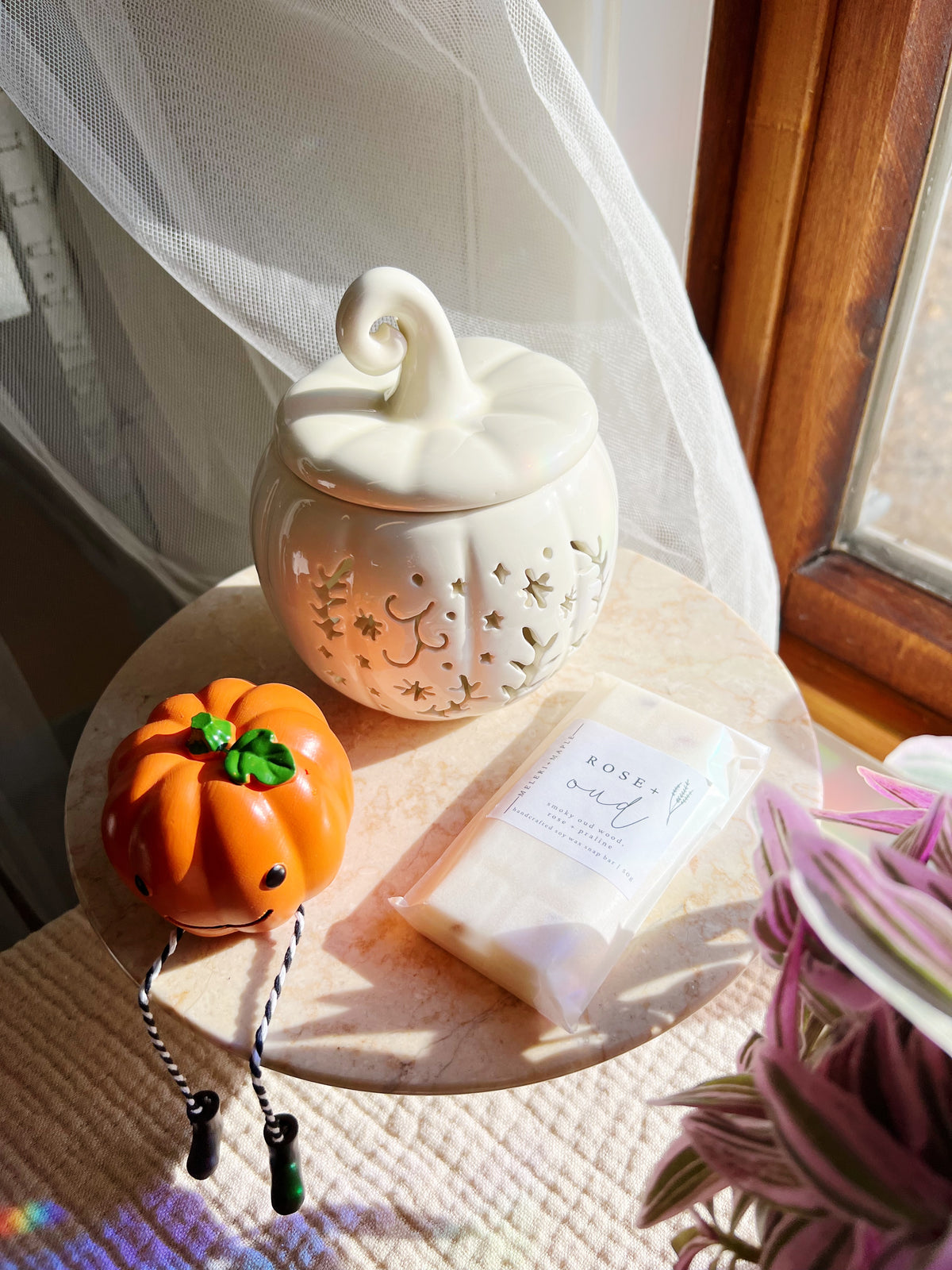 Kremfarget Gresskar Med Mønster Wax Melt Brenner