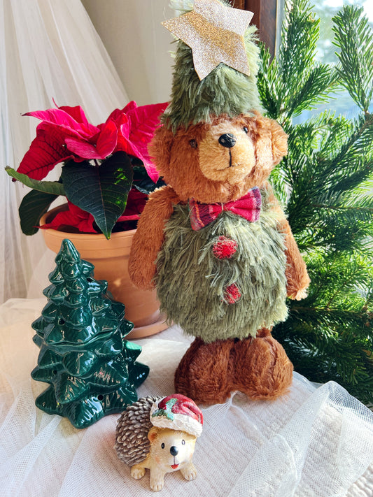 Stående myk julebjørn – 7.5 x 15 x 38 cm