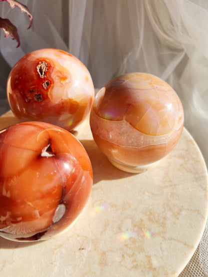 Store Karneol Krystallkuler - Ca 690g