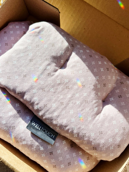 Hvetepute for nakke og skuldre, med lavendel – gammelrosa