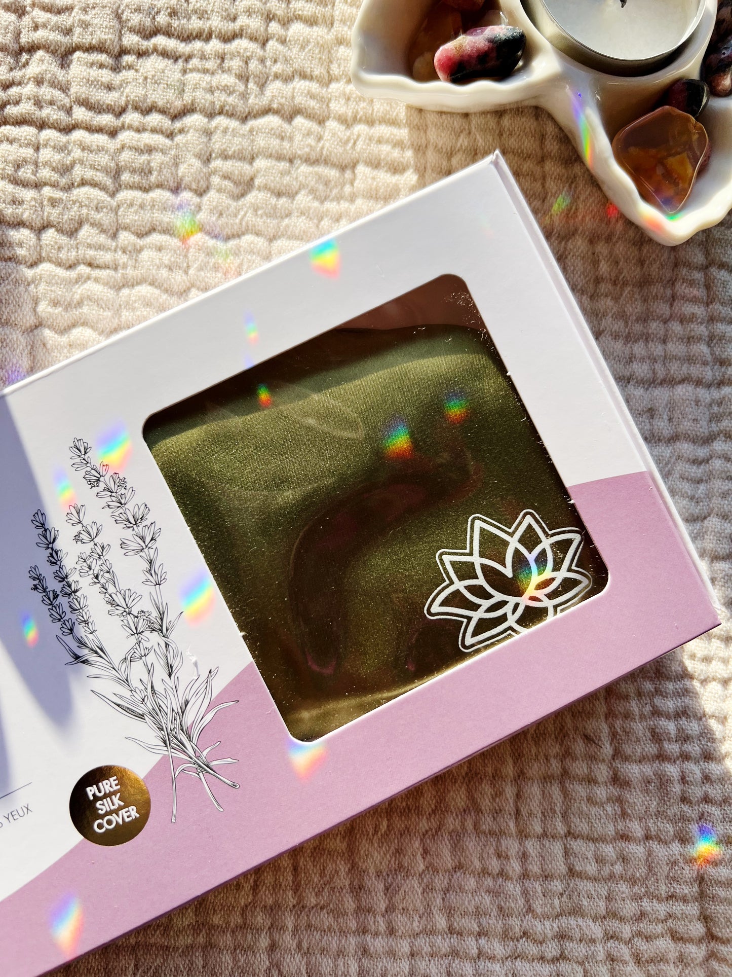 Øyepute i silke med økologisk linfrø og lavendel – lysegrønn