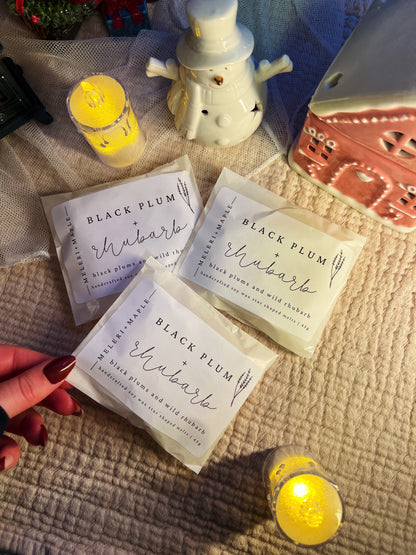 Black Plum & Rhubarb Star Wax Melts