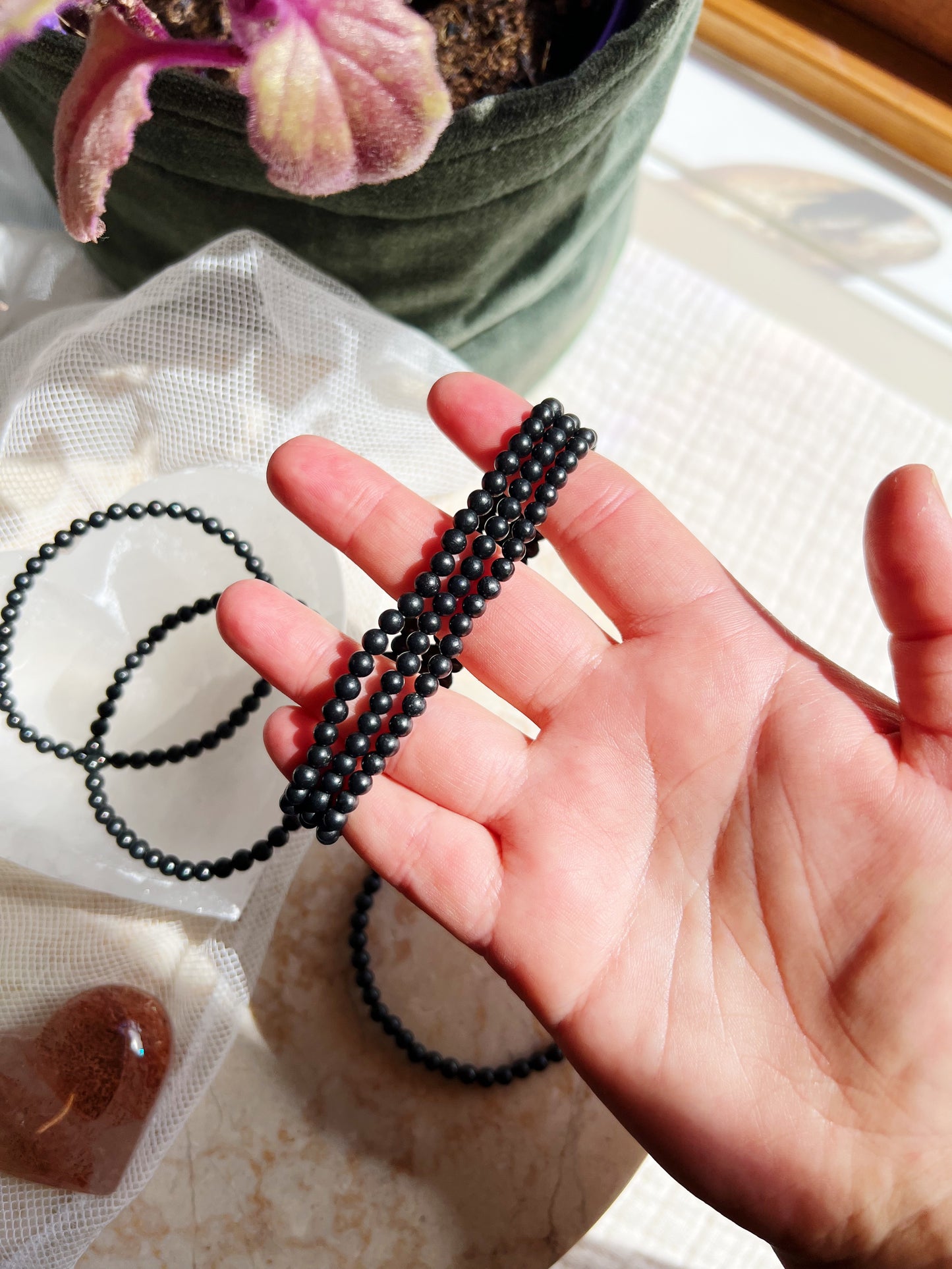 Shungitt Krystall Armbånd - 4mm