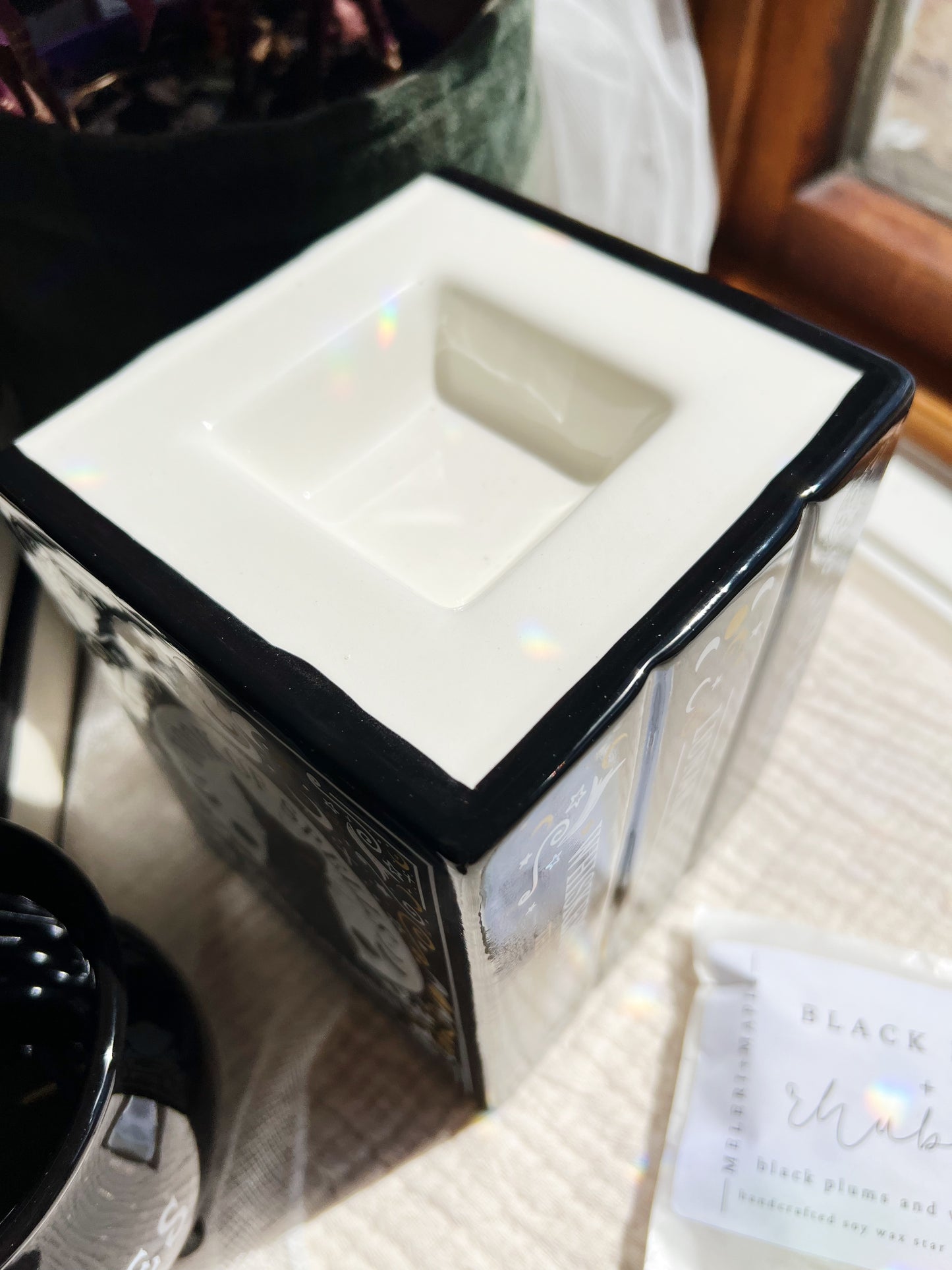 Black Cat Book of Spells Wax Melt Brenner
