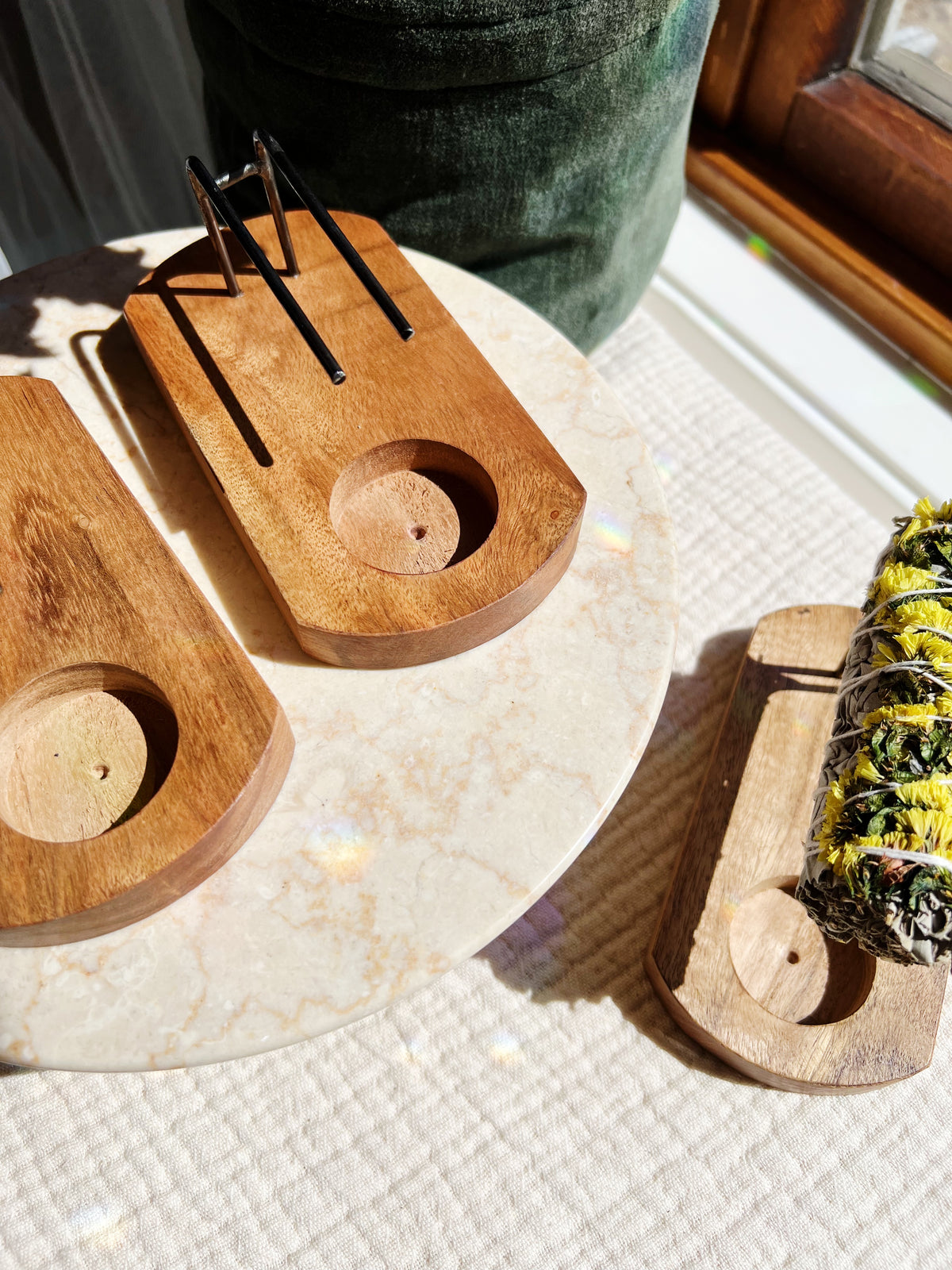 Palo Santo & Salvie Holder i Akasiatre