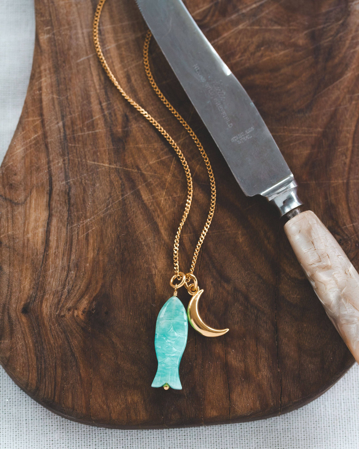 Salty Siren Edelstein Charm Halskjede