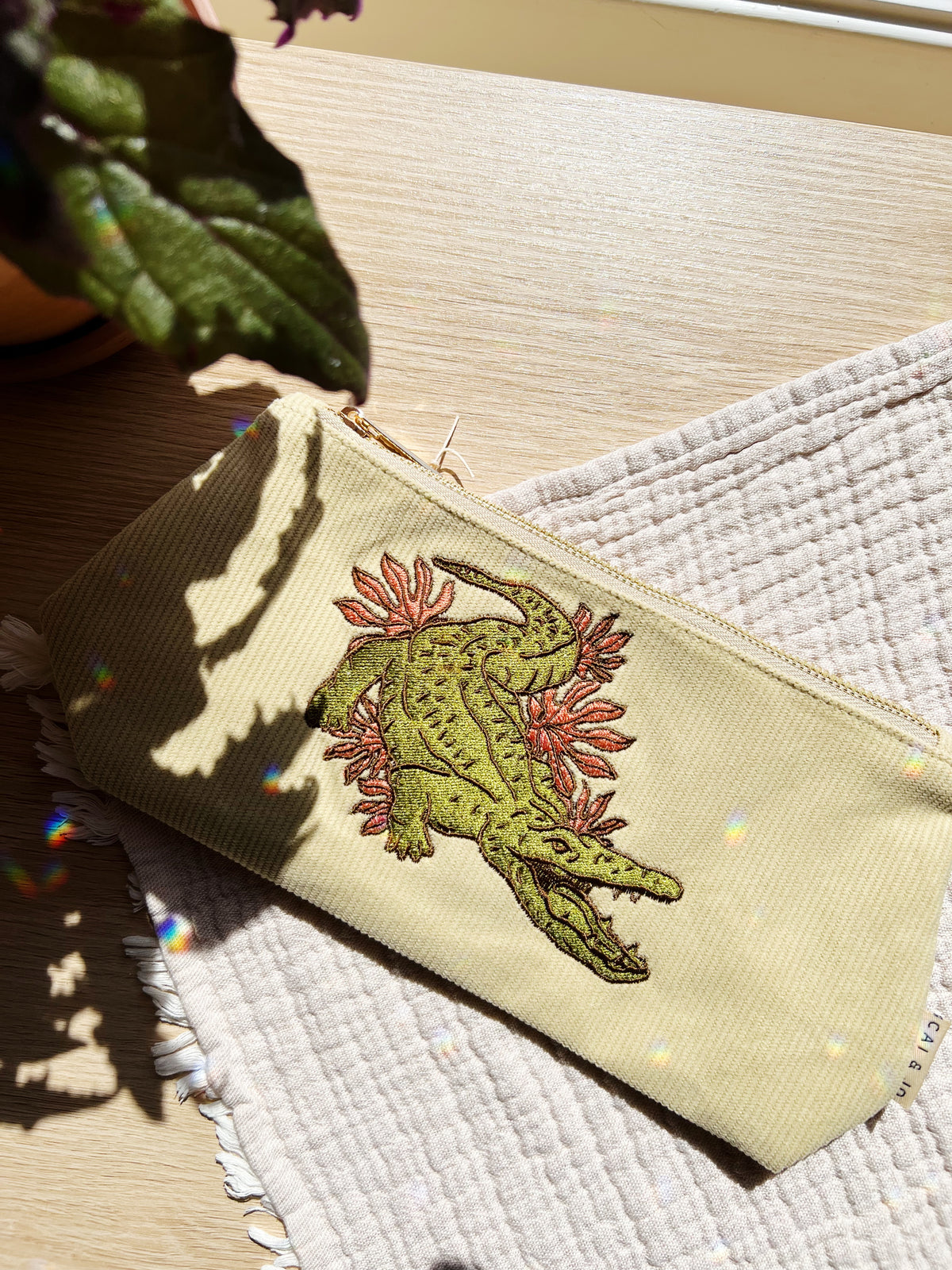 Medium Corduroy Pouch Pale Sage Crocodile