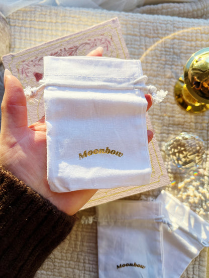 Moonbow Pose Hvit – Lille