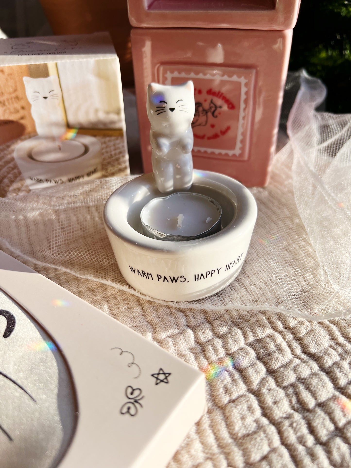 Warm Paws, Happy Heart – Telysholder