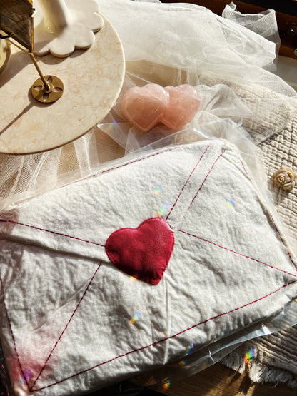 Love Letter Bouclé Pute