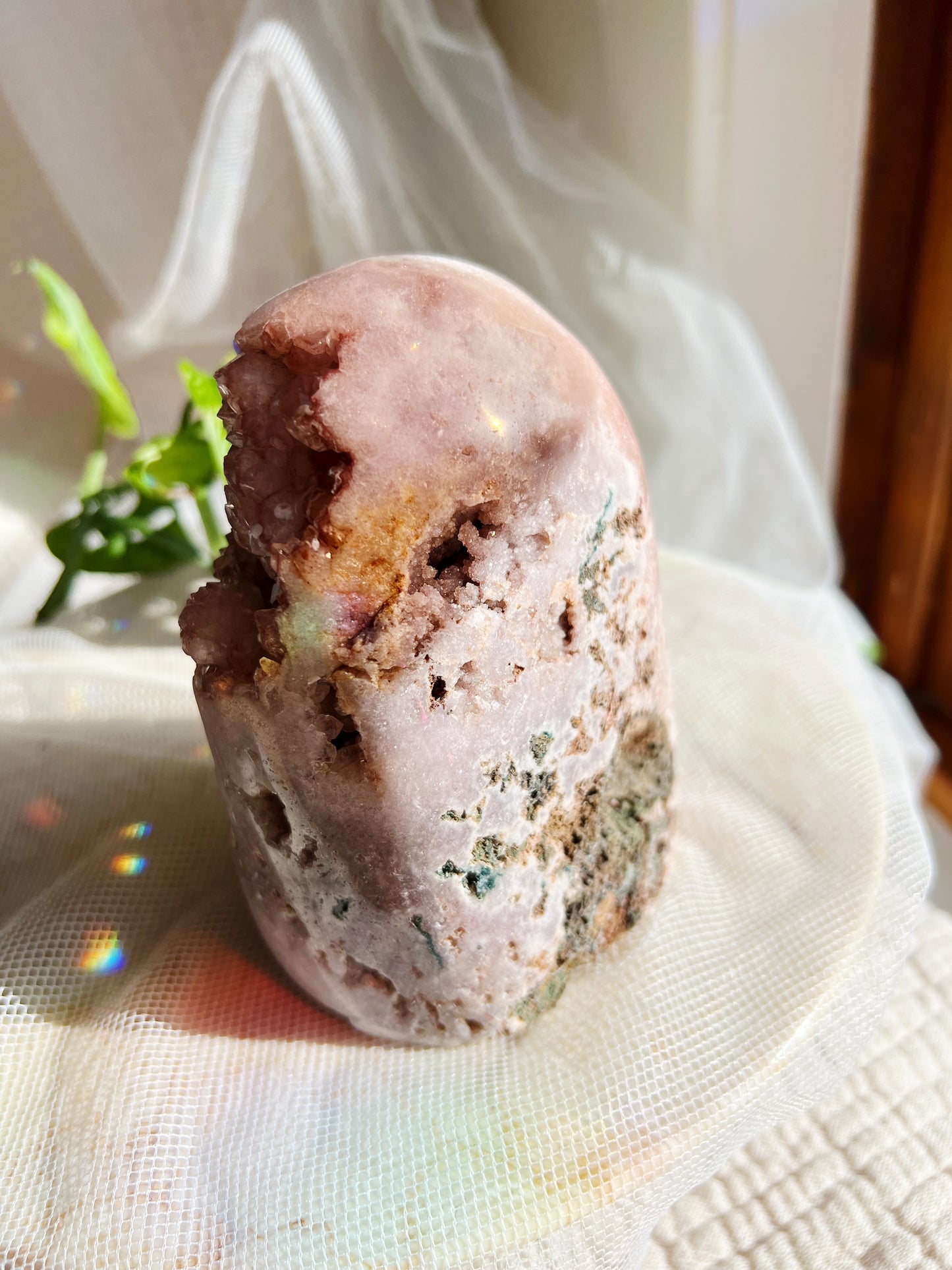 Rosa Ametyst Geode – 1336g