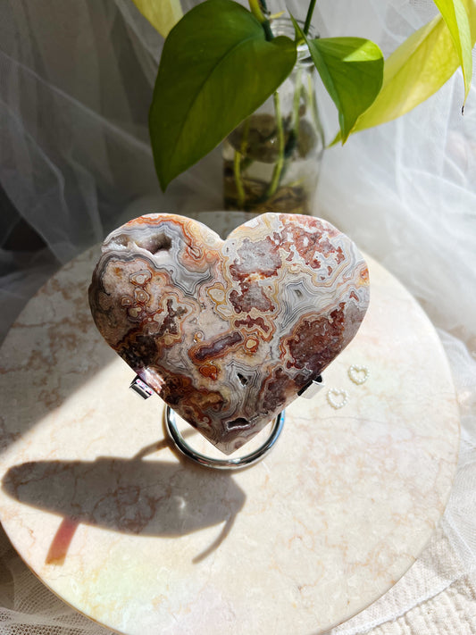 Crazy Lace Agate Hjerte på Metallstativ – ca. 280g #11