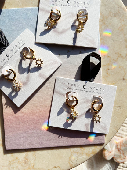 Sunny Day Huggie Hoop Øreringer