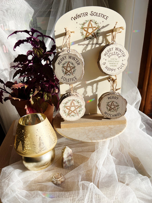 Hengende Skilt – Winter Solstice & Pagan Feiring