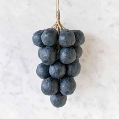 Håndlaget Drueklase Såpe - 100% Olivenolje (Svart)