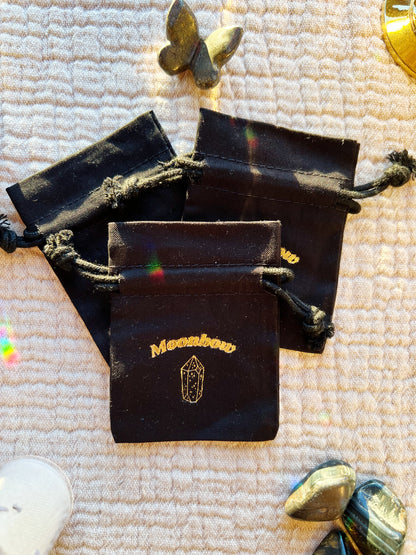 Moonbow Pose Mini Sort