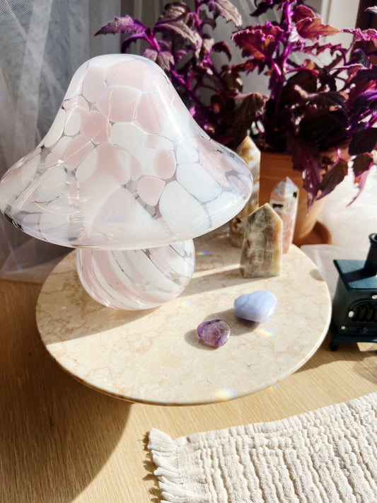 Håndblåst Led-sopplampe i glass – Pink