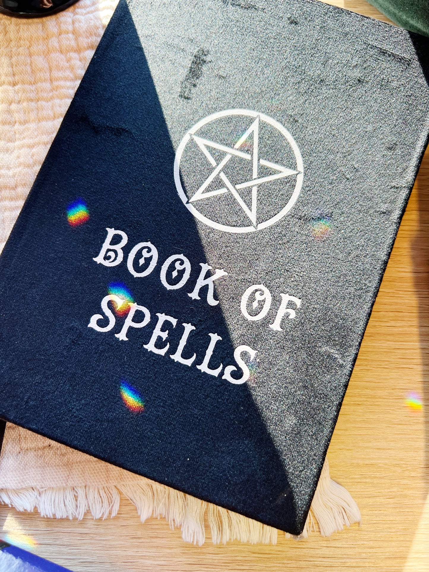Book of Spells Fløyel A5 Notatbok